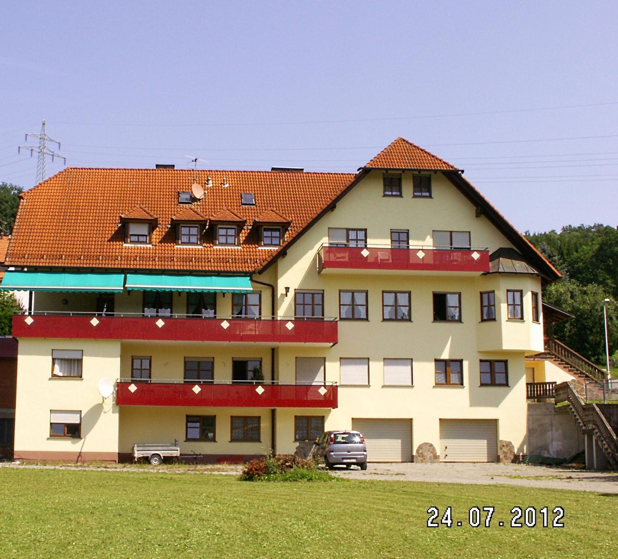 Landgasthof Zum Hirschen Hafenlohr Экстерьер фото