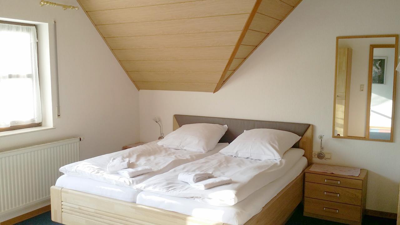 Landgasthof Zum Hirschen Hafenlohr Экстерьер фото
