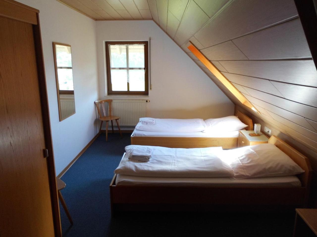 Landgasthof Zum Hirschen Hafenlohr Экстерьер фото